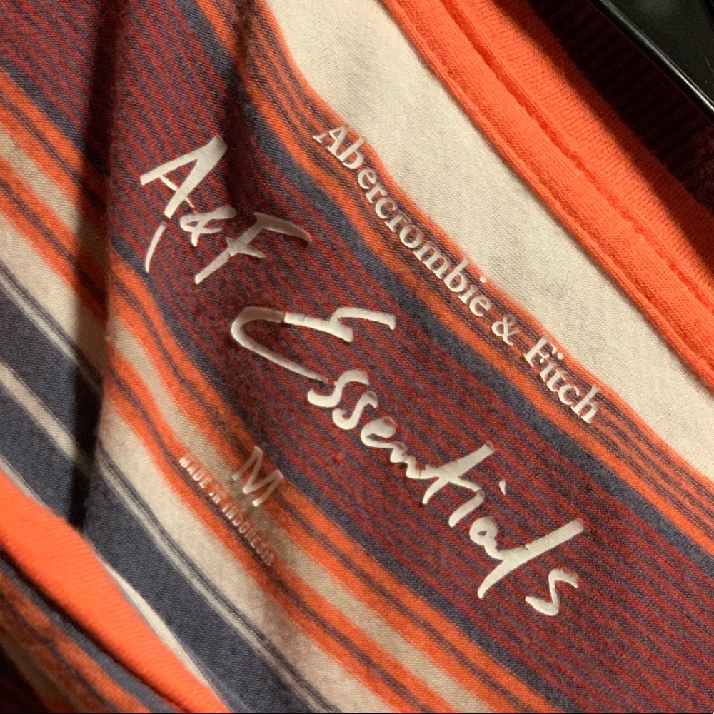 A&F Tee - Picture 2 of 2